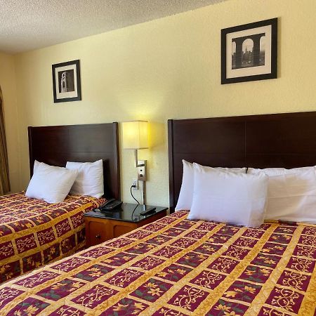 Motel 7 - Near Six Flags, Vallejo - Napa Valley Екстер'єр фото