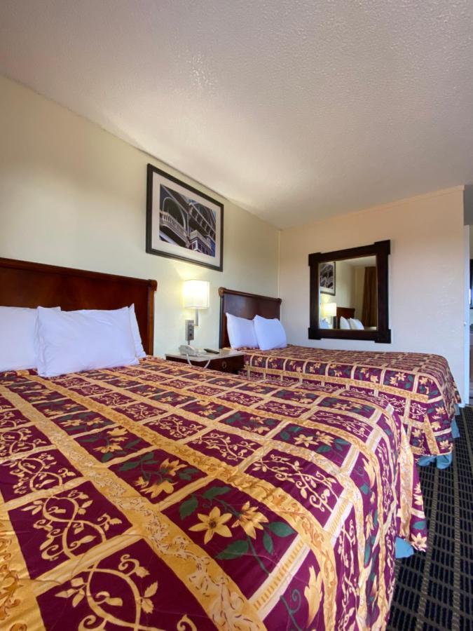 Motel 7 - Near Six Flags, Vallejo - Napa Valley Екстер'єр фото