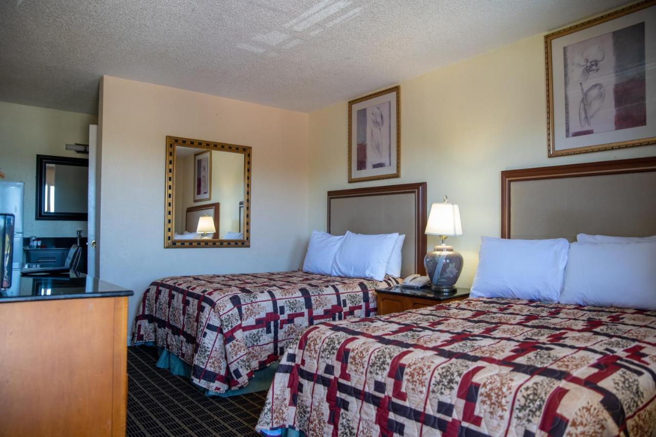 Motel 7 - Near Six Flags, Vallejo - Napa Valley Екстер'єр фото