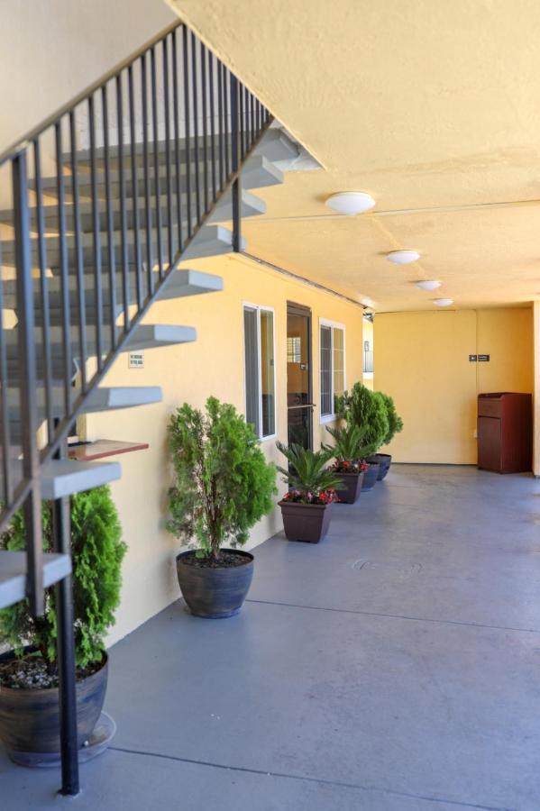 Motel 7 - Near Six Flags, Vallejo - Napa Valley Екстер'єр фото