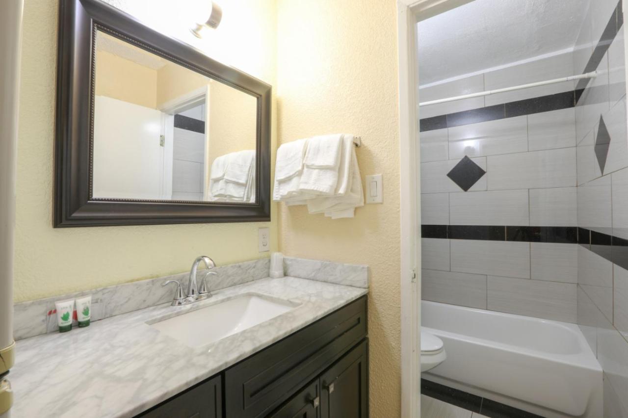 Motel 7 - Near Six Flags, Vallejo - Napa Valley Екстер'єр фото