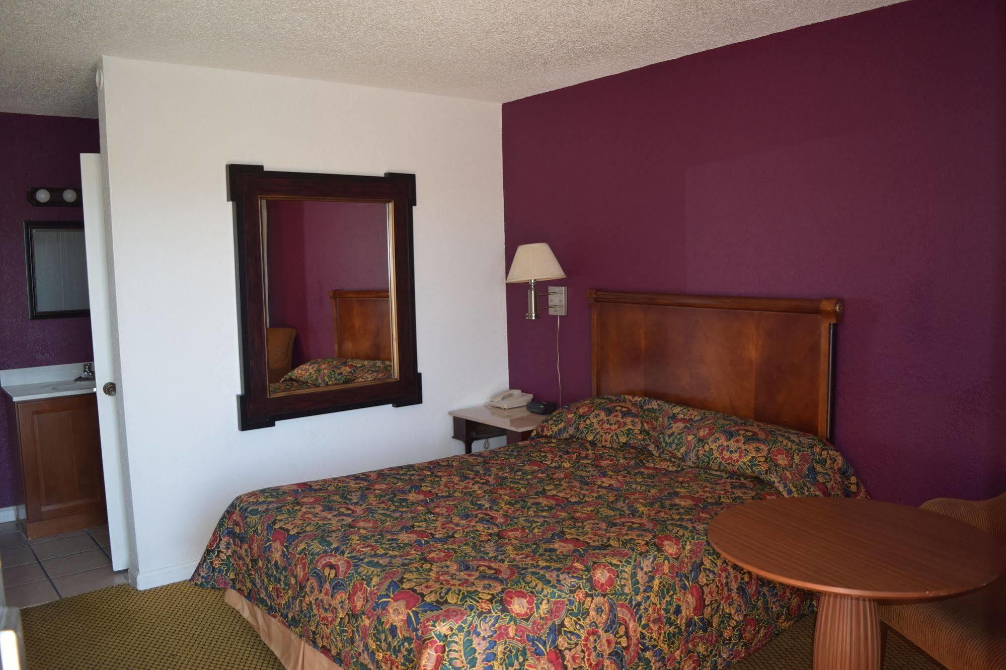 Motel 7 - Near Six Flags, Vallejo - Napa Valley Екстер'єр фото