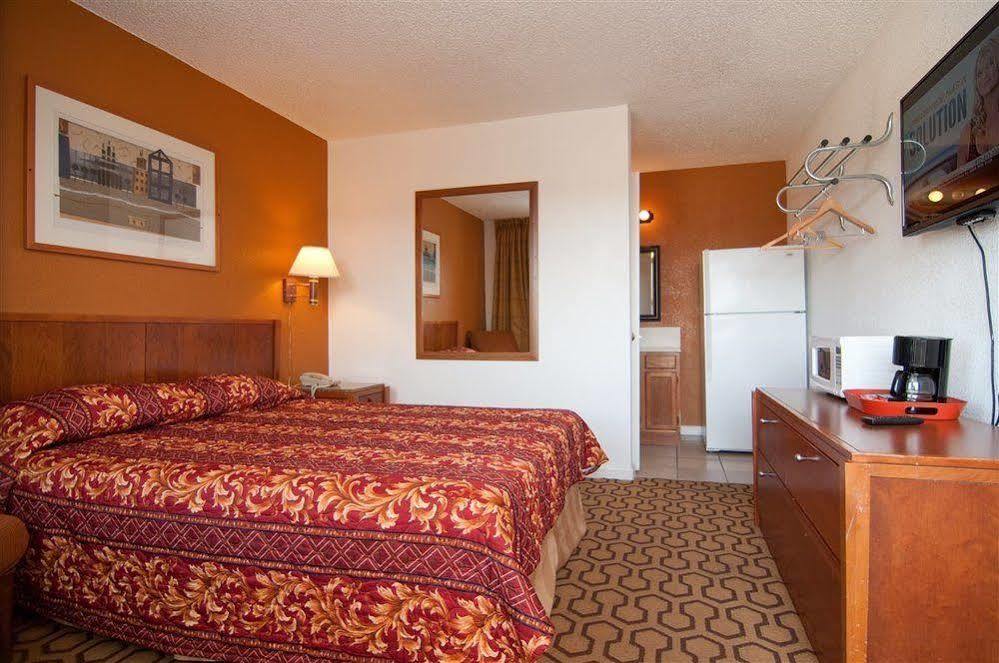 Motel 7 - Near Six Flags, Vallejo - Napa Valley Екстер'єр фото